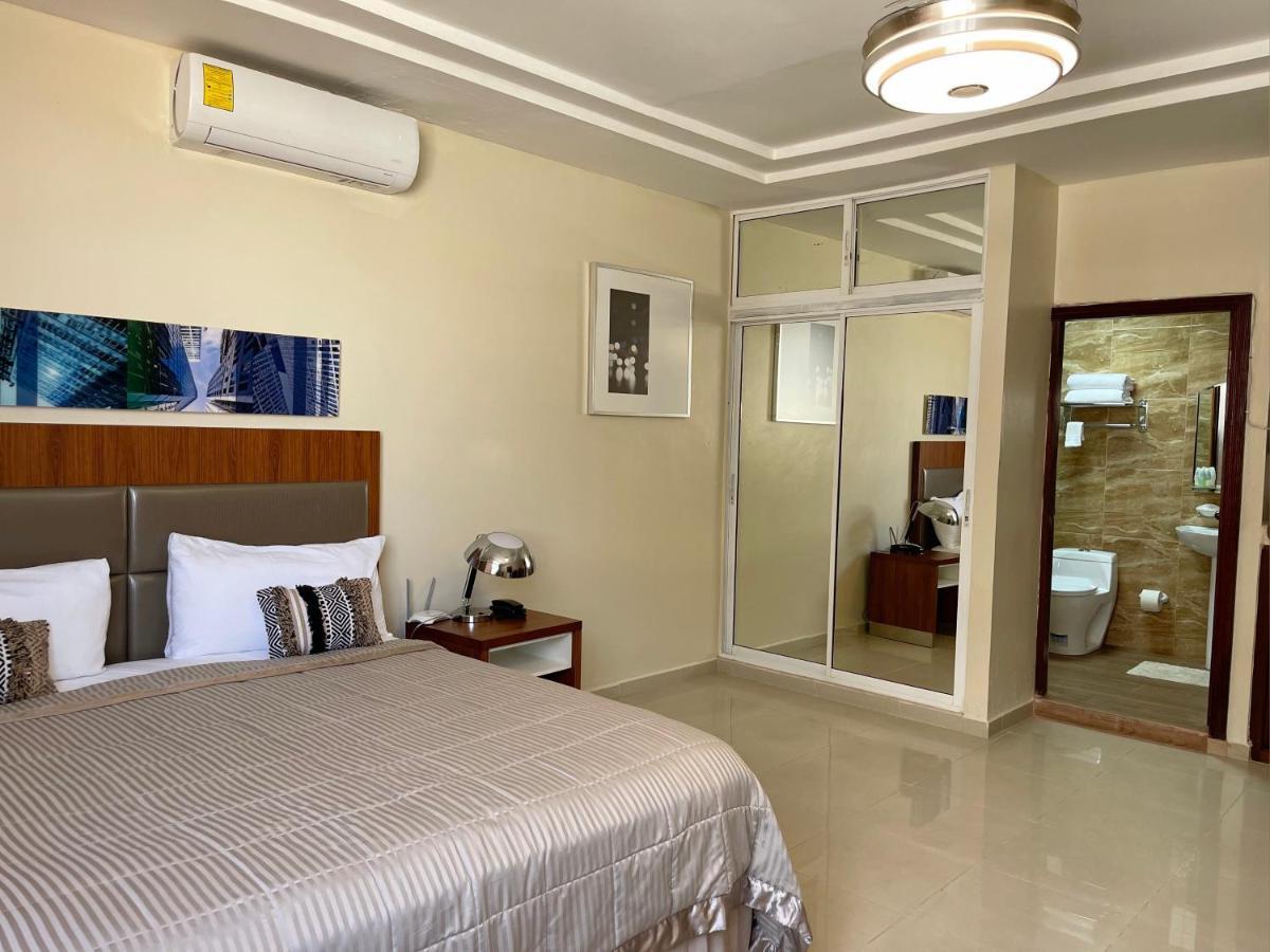 Hotel Libertad At Historic Main Street Σάντο Ντομίγκο Εξωτερικό φωτογραφία